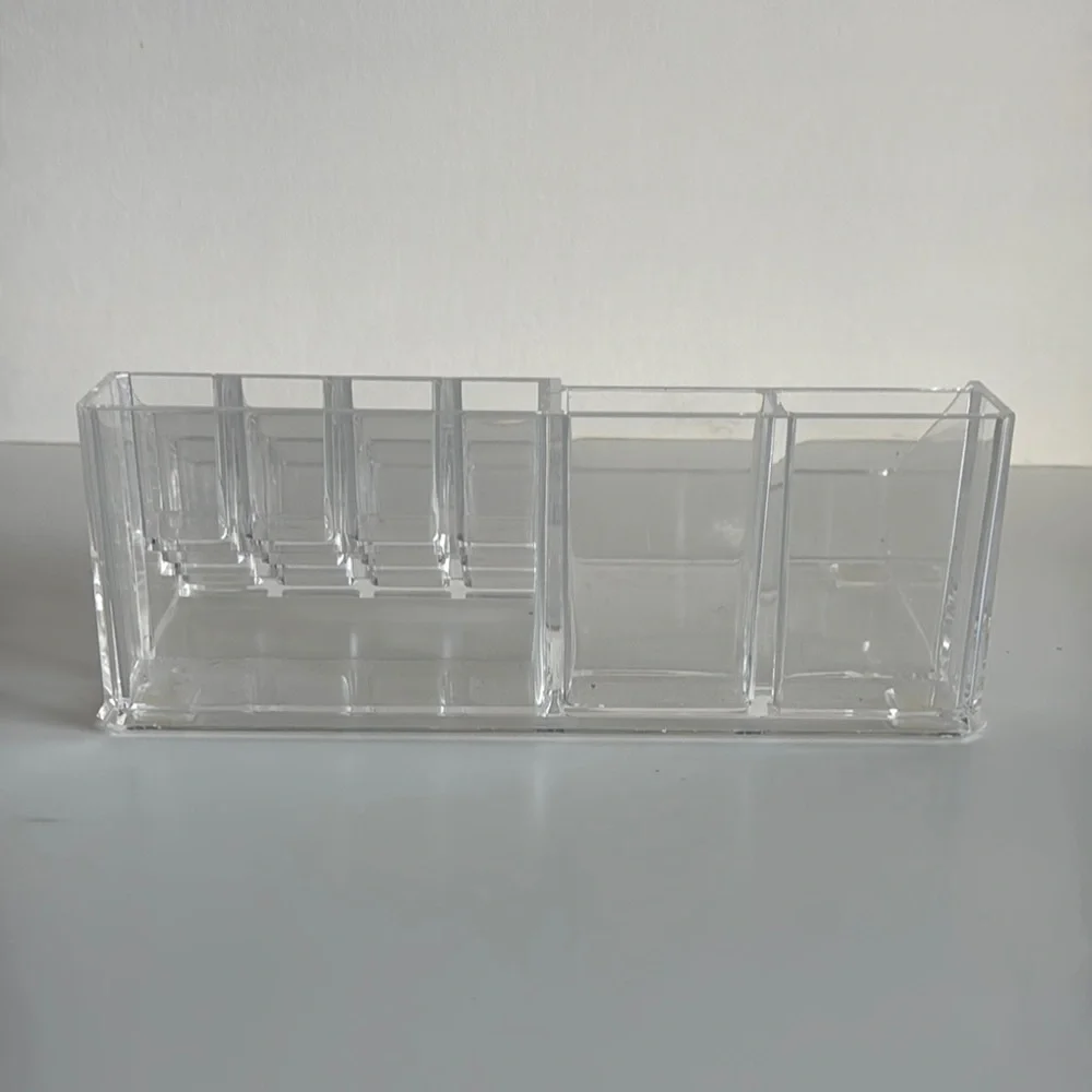 Source Unknown White Makeup Brushes and Tools Organizer